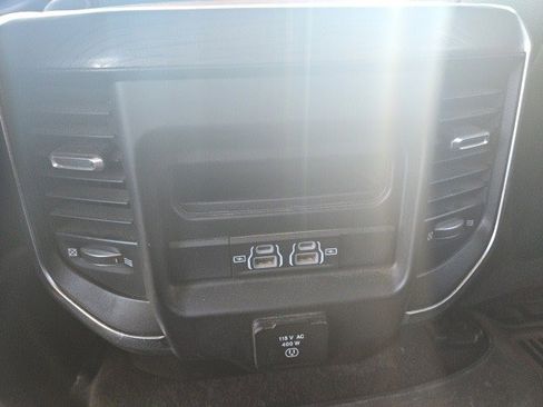 Used 2023 RAM 1500 Laramie image 7
