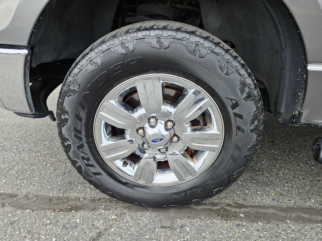 Used 2010 Ford F150 XLT AWD/4WD image 8