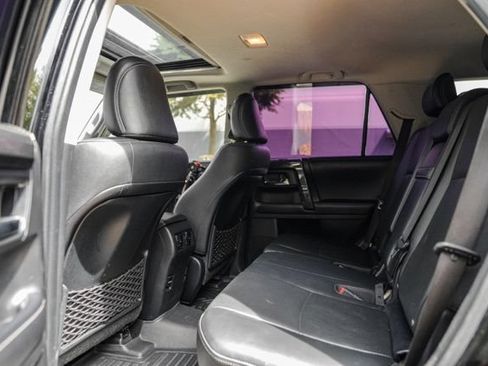 Used 2018 Toyota 4Runner Limited AWD/4WD image 38