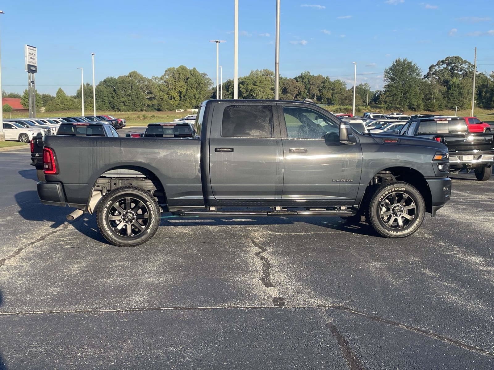 Used 2025 RAM 2500 Big Horn AWD/4WD image 2