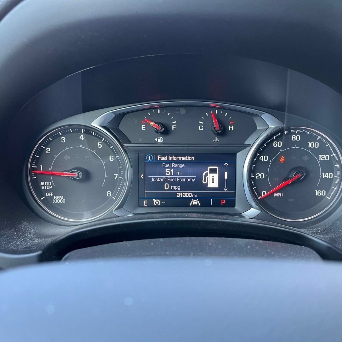 Used 2024 GMC Terrain SLE FWD image 36