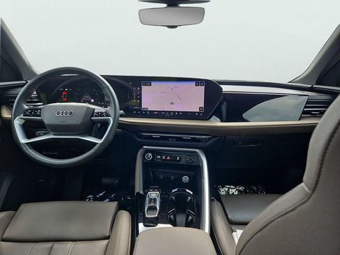 Certified 2025 Audi Q5 Premium Plus w/ Premium Plus AWD/4WD image 11