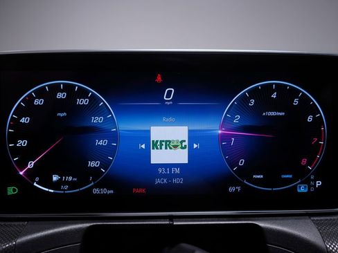 Used 2023 Mercedes-Benz C 300 Sedan image 20