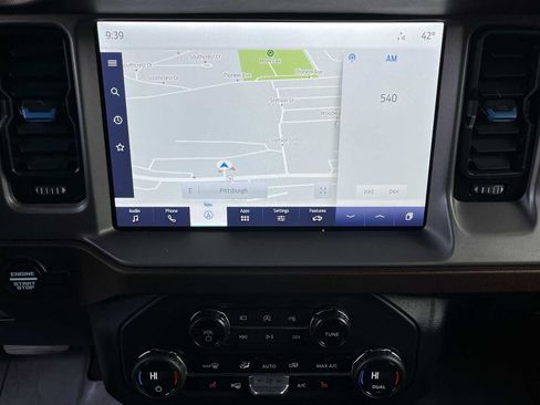 Used 2023 Ford Bronco Outer Banks image 14