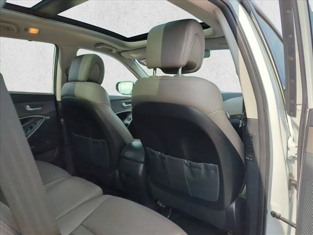 Used 2017 Hyundai Santa Fe Sport w/ 2.4L Tech Package 04 FWD image 22