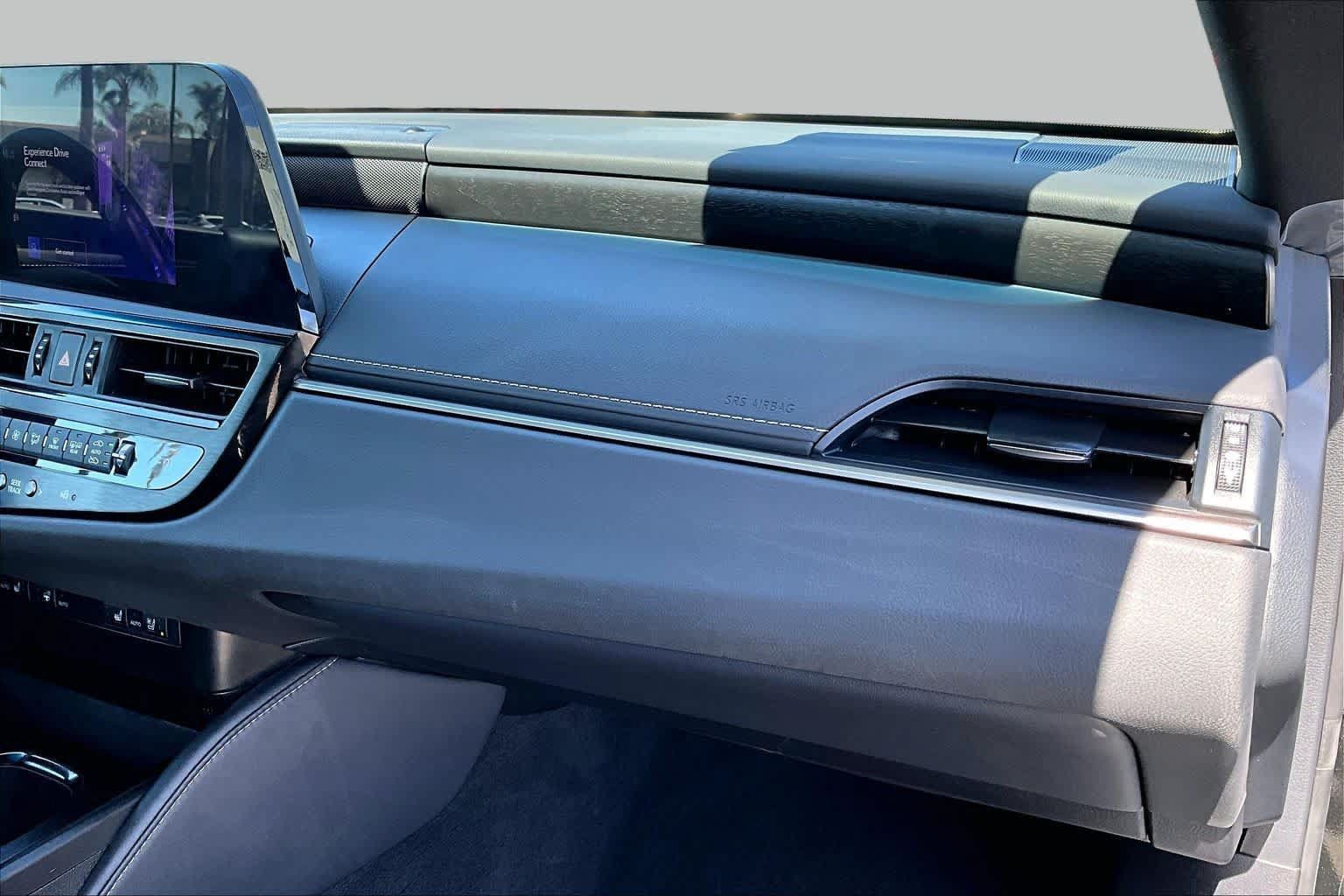 Certified 2024 Lexus ES 350 w/ Premium Package FWD image 17