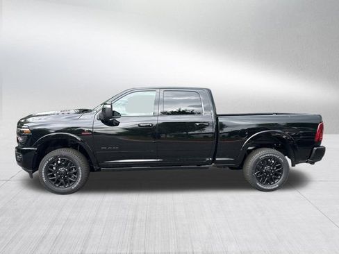 New 2026 RAM 2500 Limited AWD/4WD image 9