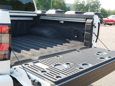 Certified 2024 Nissan Frontier PRO-4X w/ Pro Premium Package AWD/4WD image 18