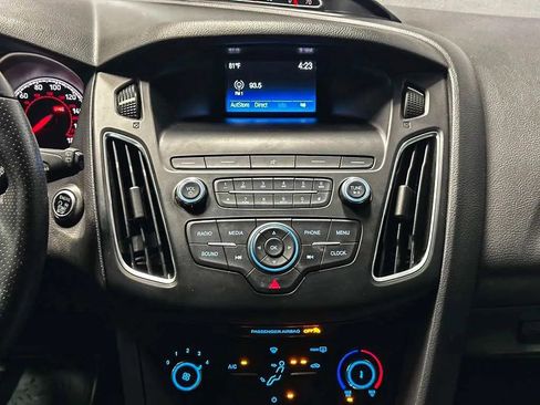 Used 2018 Ford Focus ST FWD image 34