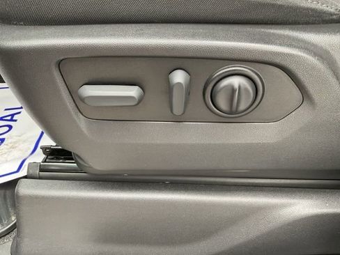 Used 2021 Chevrolet Silverado 1500 RST w/ Z71 Off-Road Package image 29