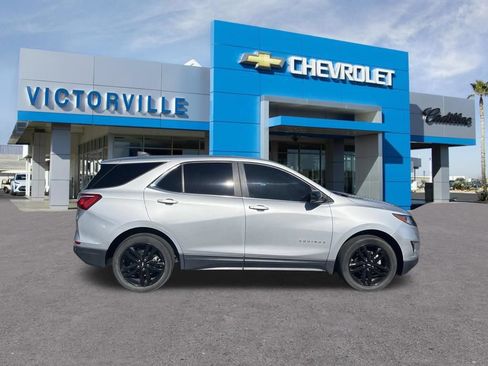 Used 2021 Chevrolet Equinox LT FWD image 4
