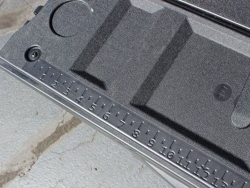 New 2026 GMC Canyon Elevation w/ Convenience Package image 58