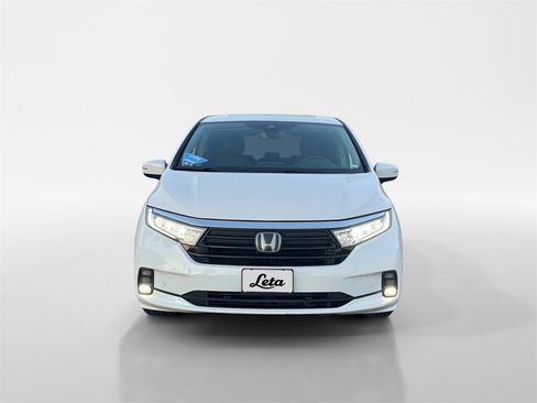 Certified 2024 Honda Odyssey Touring image 8