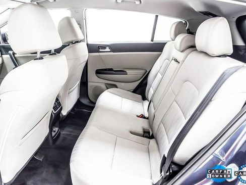 Used 2022 Kia Sportage LX image 28