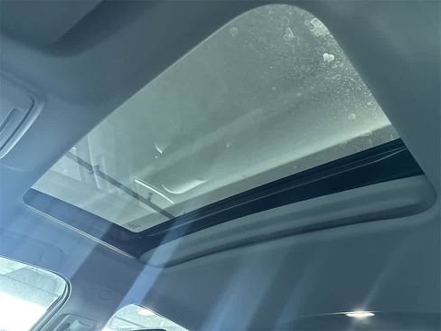 New 2025 Acura Integra image 15