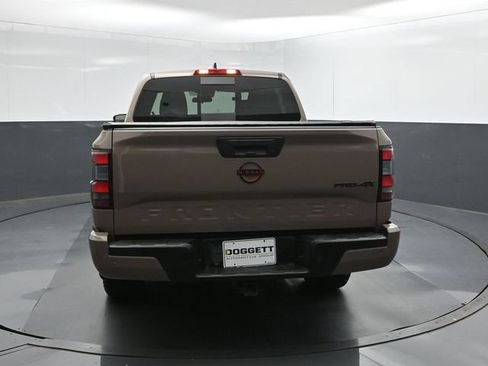 Used 2023 Nissan Frontier PRO-4X w/ Pro Convenience Package AWD/4WD image 5