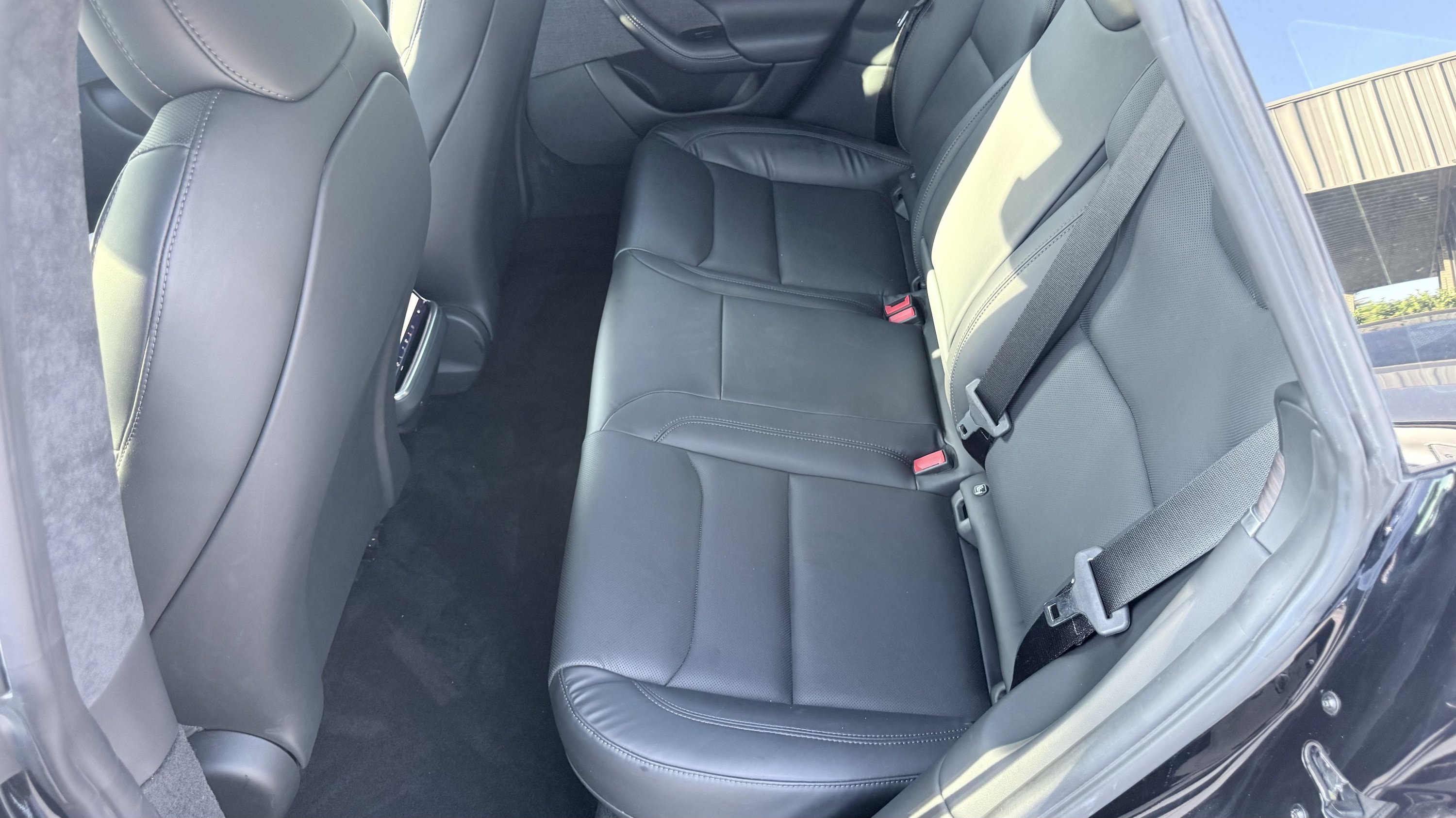 Used 2023 Tesla Model S AWD/4WD image 28