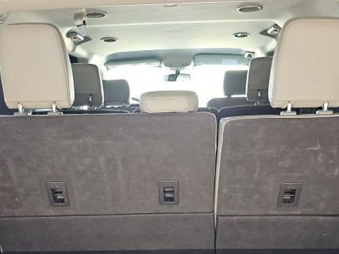 Used 2018 Ford Expedition XLT w/ Equipment Group 202A AWD/4WD image 26