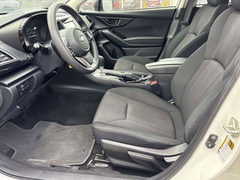 Used 2022 Subaru Crosstrek 2.0i image 8