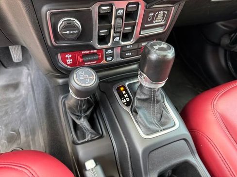 Used 2024 Jeep Wrangler Unlimited Rubicon 392 AWD/4WD image 22
