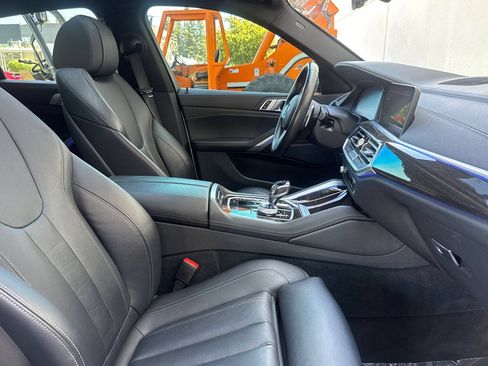 Used 2020 BMW X6 sDrive40i w/ M Sport Package RWD image 16