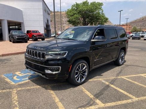 New 2025 Jeep Wagoneer Series III w/ Premium Group I AWD/4WD image 2