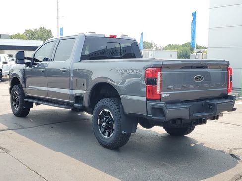 Used 2025 Ford F350 Lariat w/ Lariat Ultimate Package AWD/4WD image 5