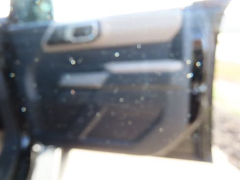 Used 2023 Ford Bronco Wildtrak image 10