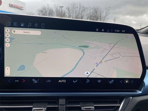 New 2026 Chevrolet Equinox EV LT image 19