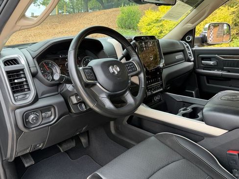 Used 2021 RAM 2500 Laramie AWD/4WD image 16