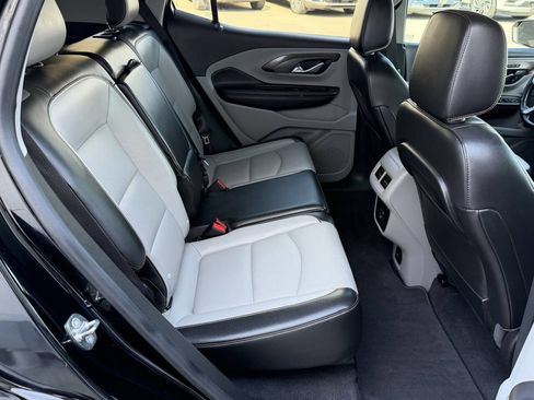 Used 2019 GMC Terrain SLT w/ Preferred Package AWD/4WD image 17