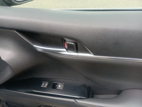 Used 2019 Toyota Camry XLE w/ Driver Assist Package FWD image 28