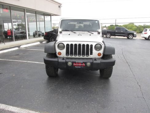Used 2007 Jeep Wrangler X AWD/4WD image 2