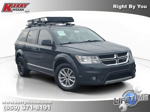 Used 2018 Dodge Journey SXT w/ Connectivity Group FWD image 1