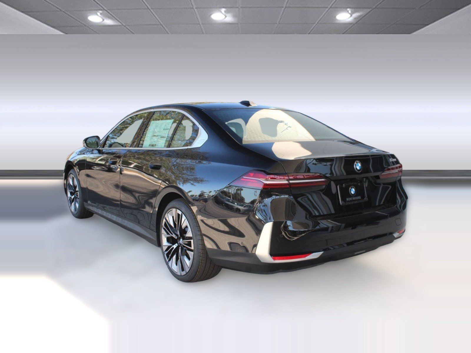 Used 2026 BMW 530i w/ Premium Package RWD image 3