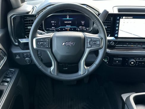 Used 2025 Chevrolet Silverado 1500 RST w/ Z71 Off-Road Package AWD/4WD image 14