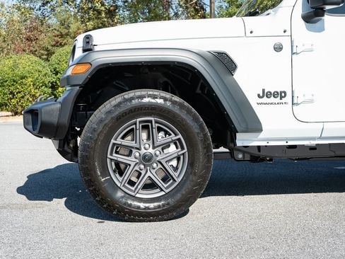 New 2026 Jeep Wrangler Unlimited Sport AWD/4WD image 4