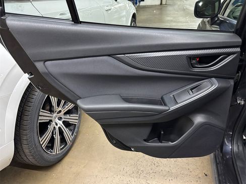 Used 2019 Subaru Crosstrek 2.0i Premium w/ Eyesight System image 15