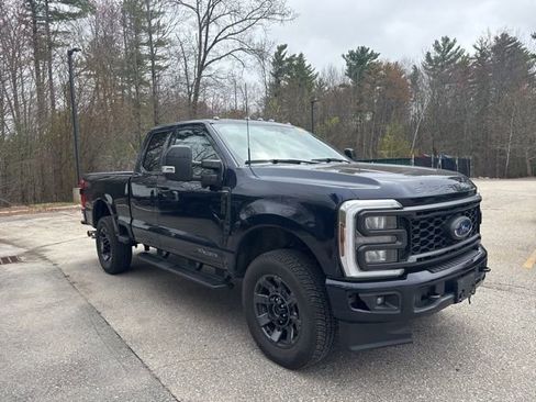 Used 2024 Ford F350 Lariat w/ Sport Appearance Package AWD/4WD image 3