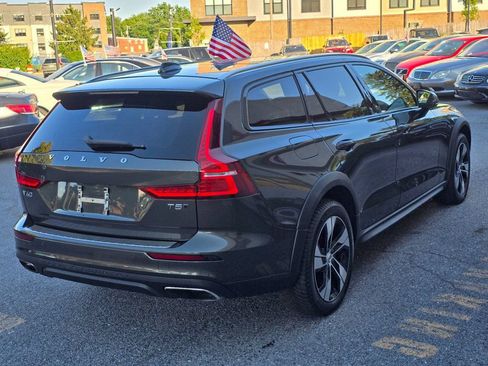 Used 2020 Volvo V60 T5 Cross Country w/ Protection Package Premier AWD/4WD image 4