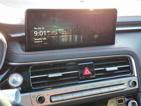 Used 2025 Genesis G70 2.5T w/ Sport Prestige Package image 24