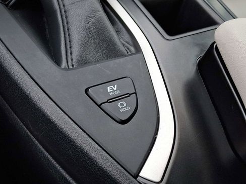 Used 2023 Lexus UX 250h AWD w/ Accessory Package (Z2) image 26