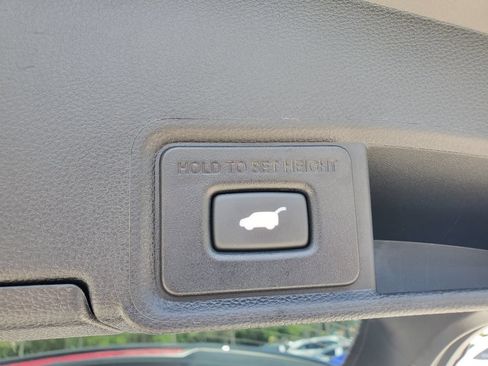 Used 2024 Acura RDX SH-AWD image 9
