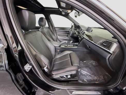 Used 2018 BMW 330i Sedan image 29
