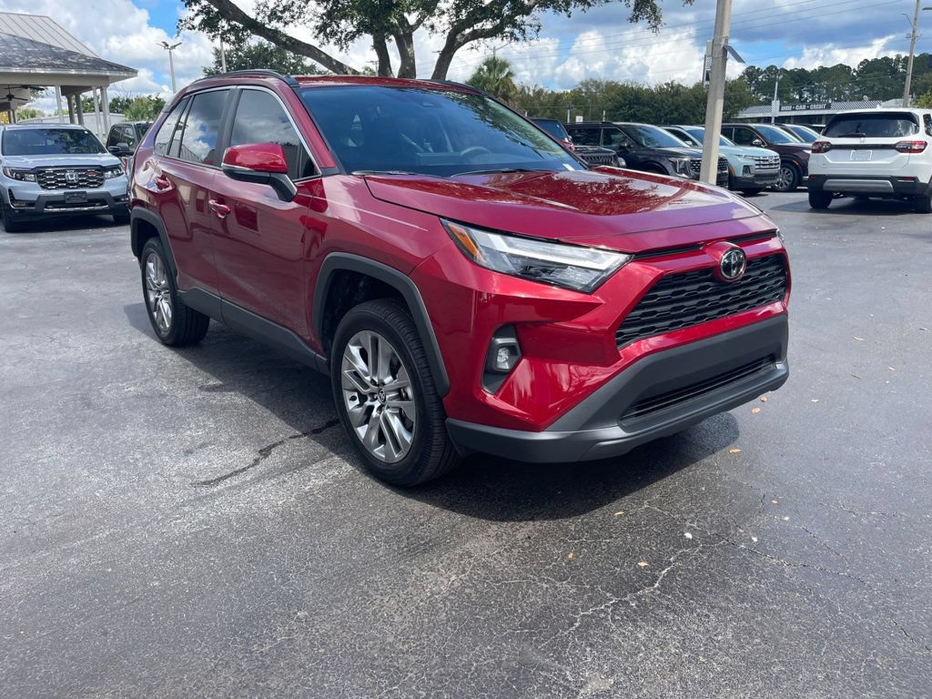 Used 2025 Toyota RAV4 XLE Premium FWD image 8