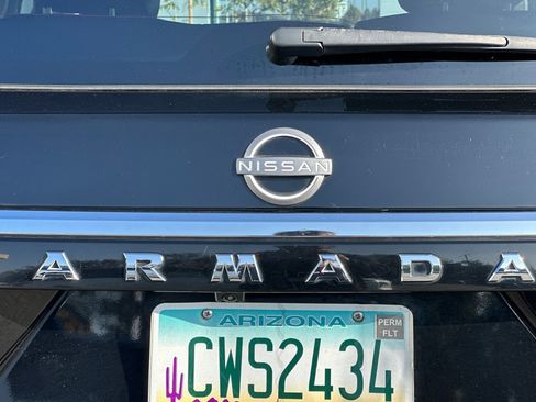 Used 2023 Nissan Armada SL w/ Captain's Chairs Package image 52