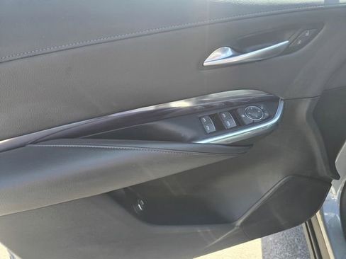 Used 2023 Cadillac XT4 Luxury w/ Cold Weather Package image 23