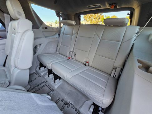 Used 2024 Cadillac Escalade Sport Platinum w/ Heavy-Duty Trailer Package image 35