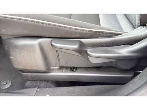 Used 2024 Chevrolet TrailBlazer LT FWD image 12