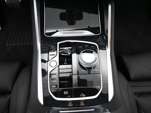 New 2026 BMW X6 xDrive40i w/ Executive Package AWD/4WD image 12